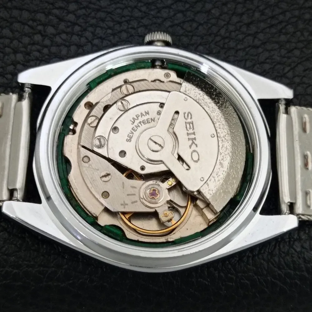 Vintage 1977 FCB Seiko Automatic Mens Silver Watch W/daydate & Silver accents